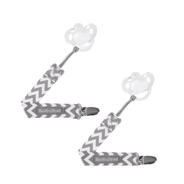 Infantino Sujetachupetes Silicona All-in-One – Blanco y Negro Minimalista